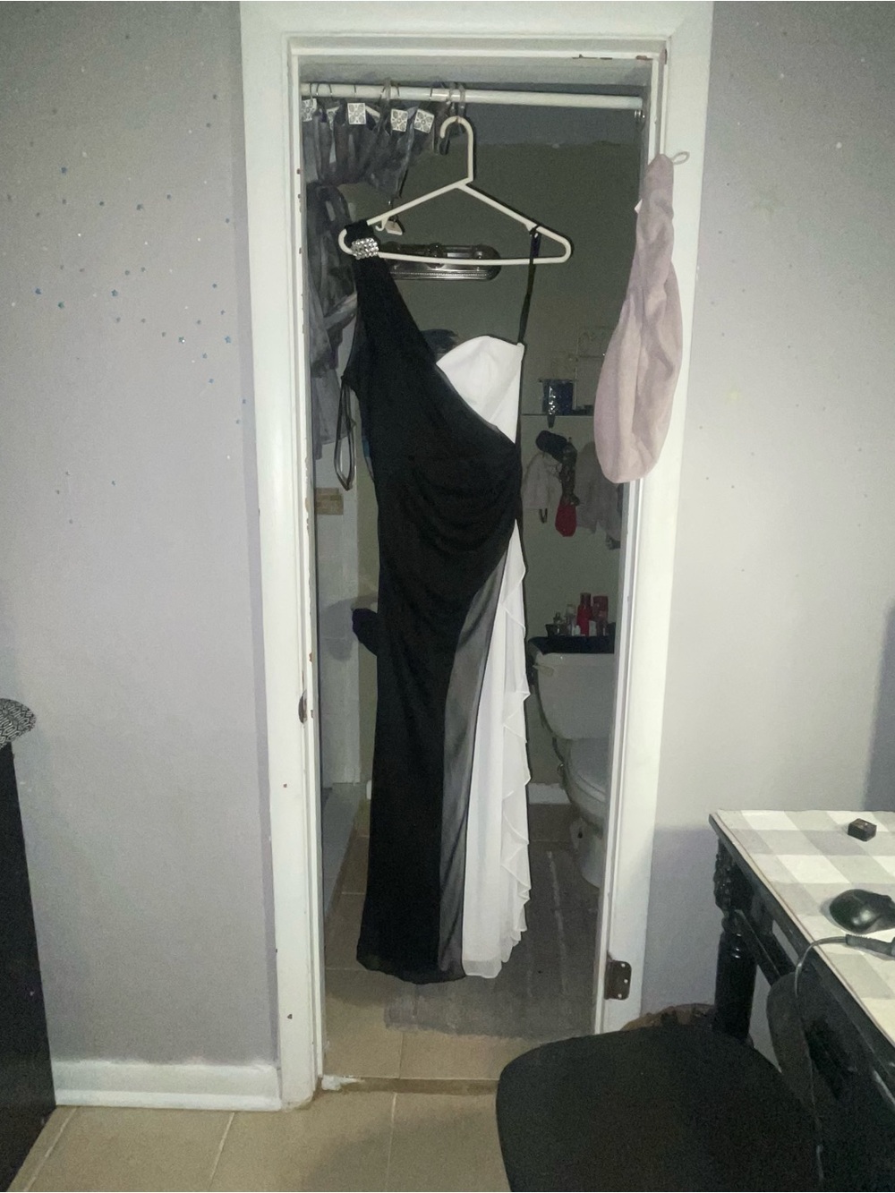 Asymmetric Black and White One-Shoulder Prom Gown